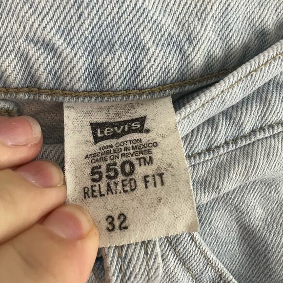 Levi’s Light Wash 550 Orange Tab Bermuda Denim Shorts Size 32 - Picture 6 of 9